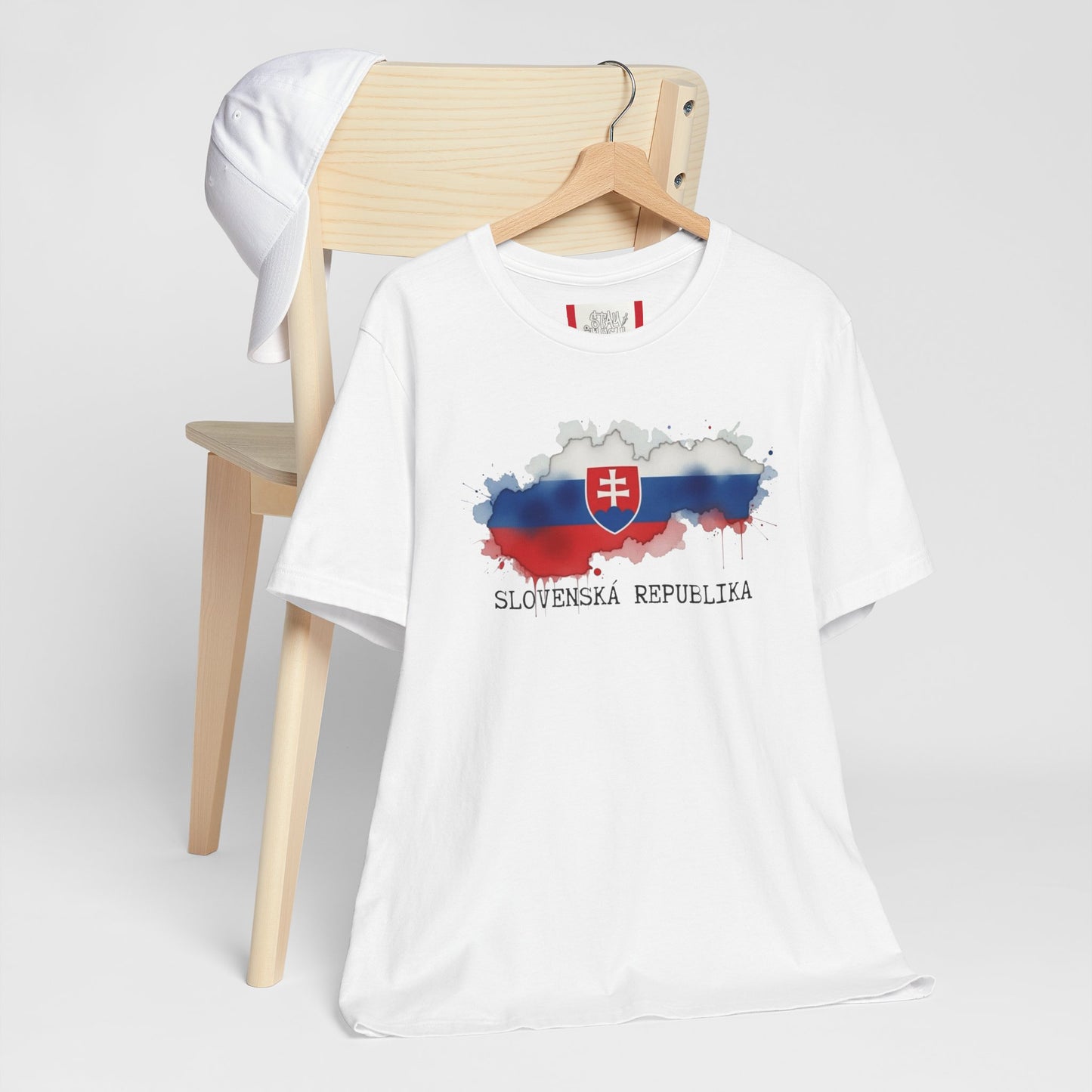 Country T‑Shirt — SLOVENSKÁ REPUBLIKA (SLOVAKIA)