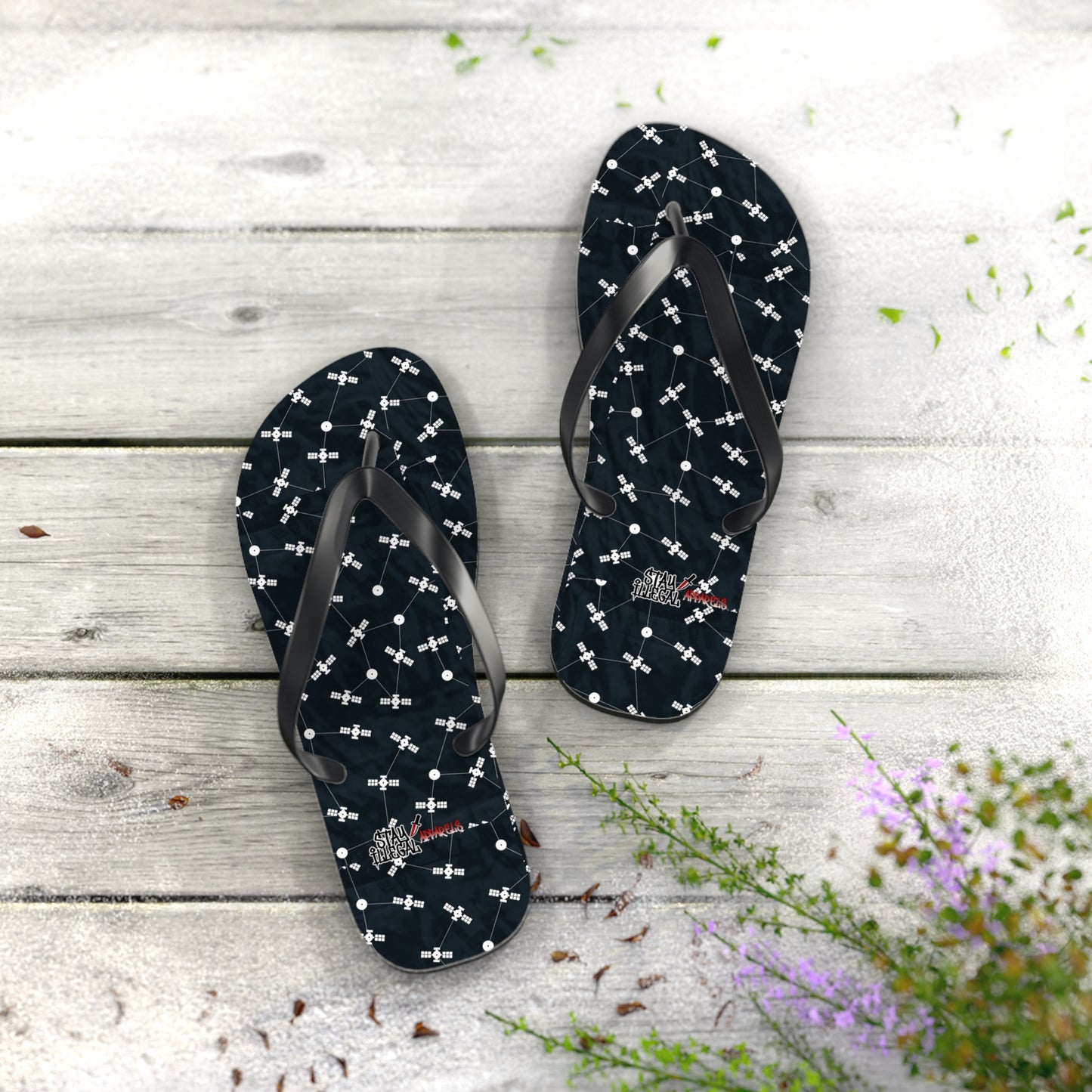Satellite Flip Flops – Stay Illegal Satellite Black