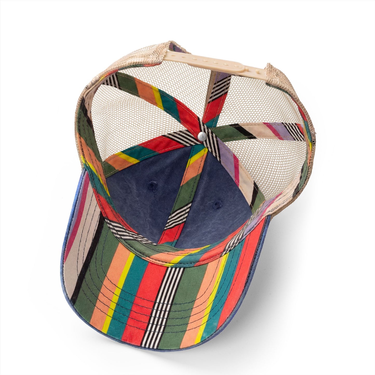 Stay Illegal Women's Mesh-Back " Flower Shooter" Cap