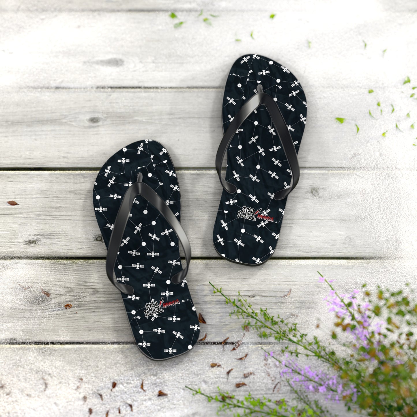 Satellite Flip Flops – Stay Illegal Satellite Black