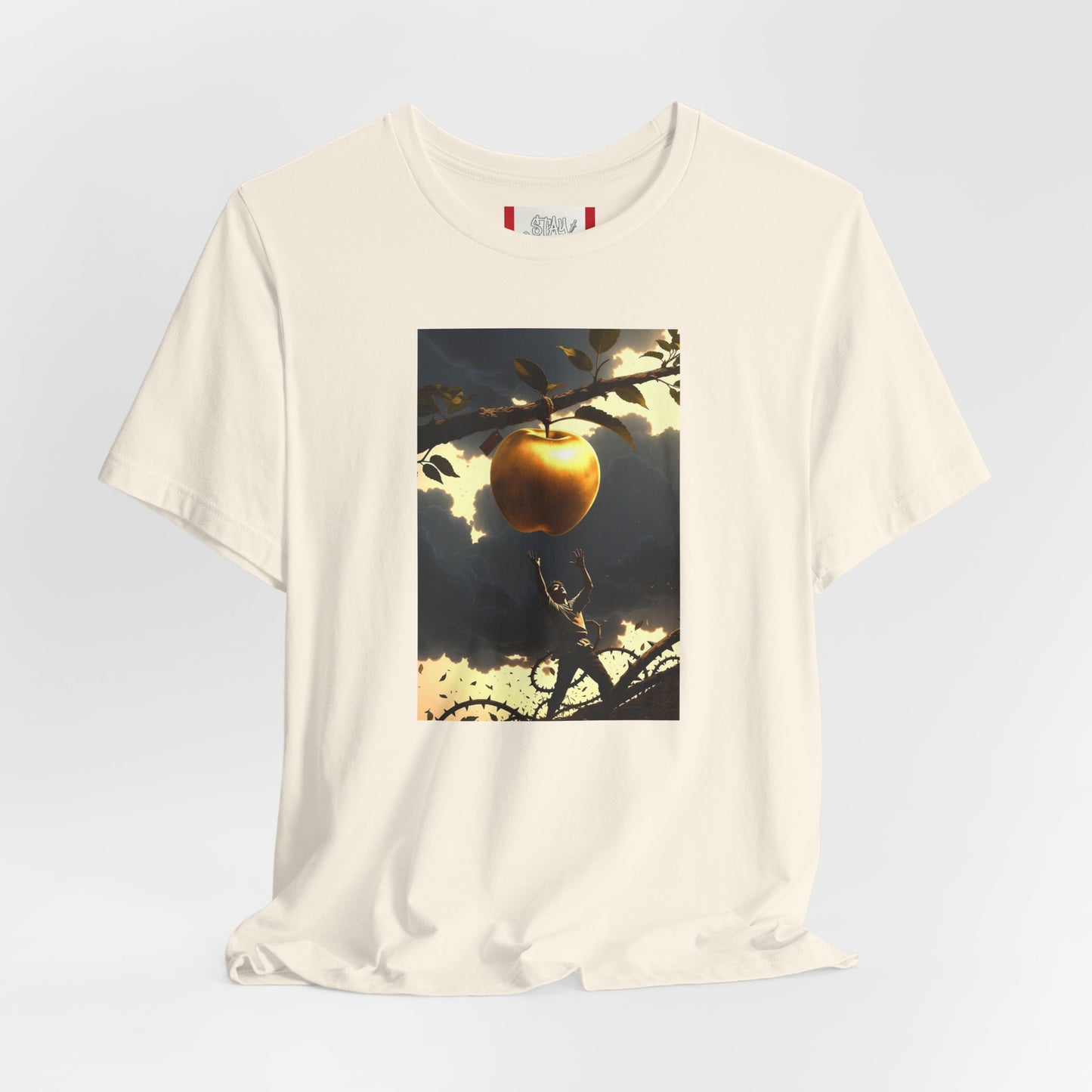 Propaganda T‑Shirt — THE GOLDEN APPLE
