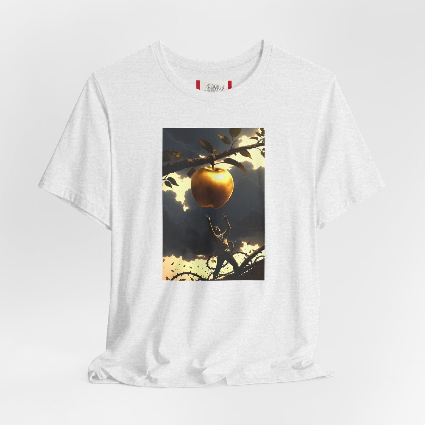Propaganda T‑Shirt — THE GOLDEN APPLE