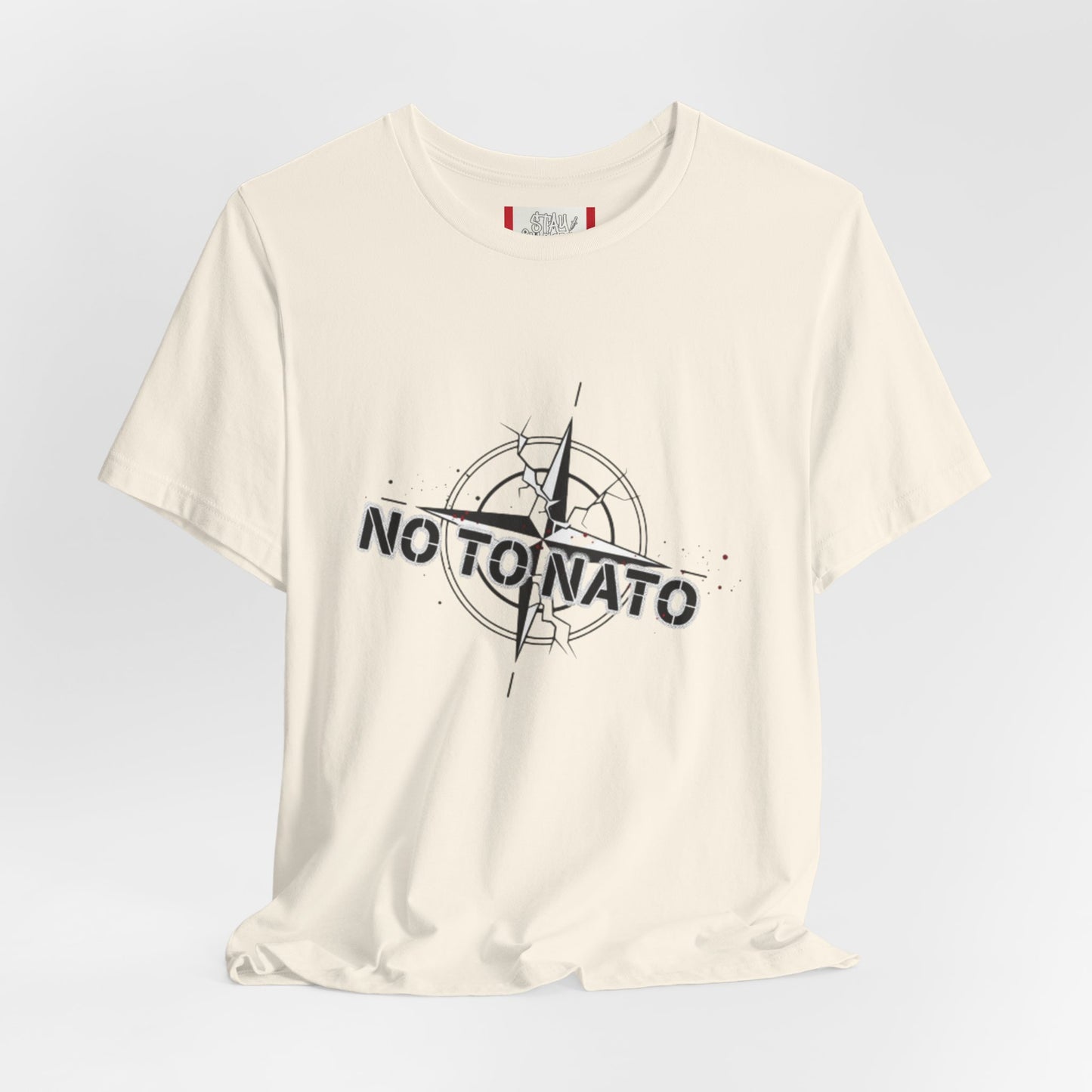 T-shirt de protestation — « NON À L'OTAN » Anglais